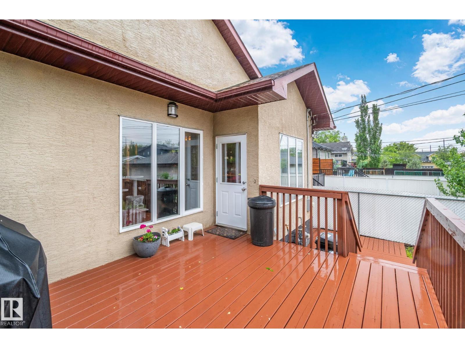 9833 153 ST NW NW - 32