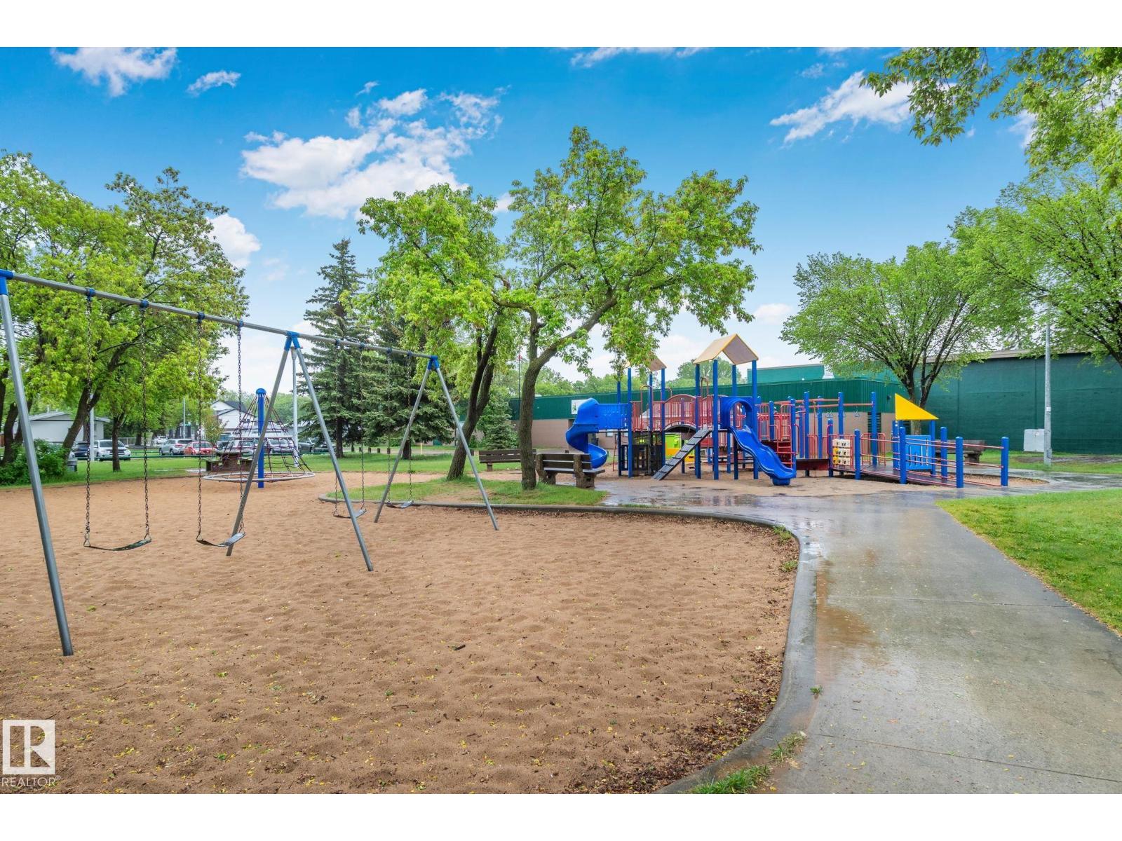 9833 153 ST NW NW - 36