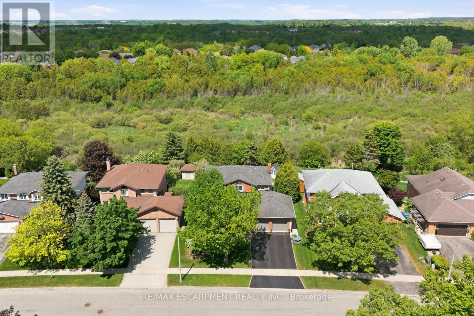 28 BATHGATE DRIVE - 4