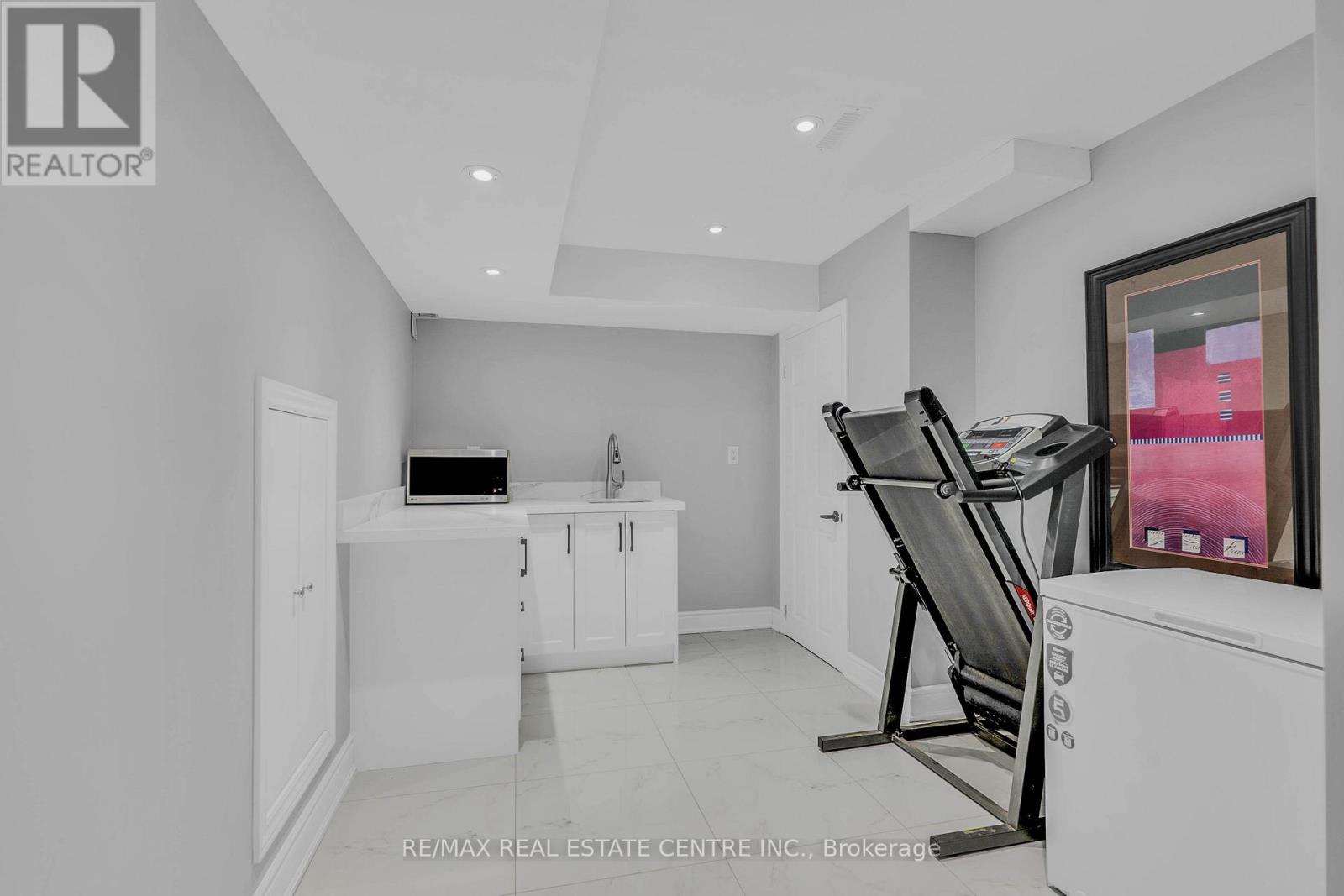 460 EQUESTRIAN WAY - 38