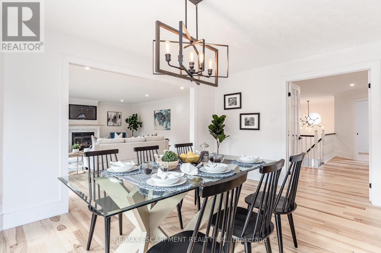 175 BLUEBELL CRESCENT - 12