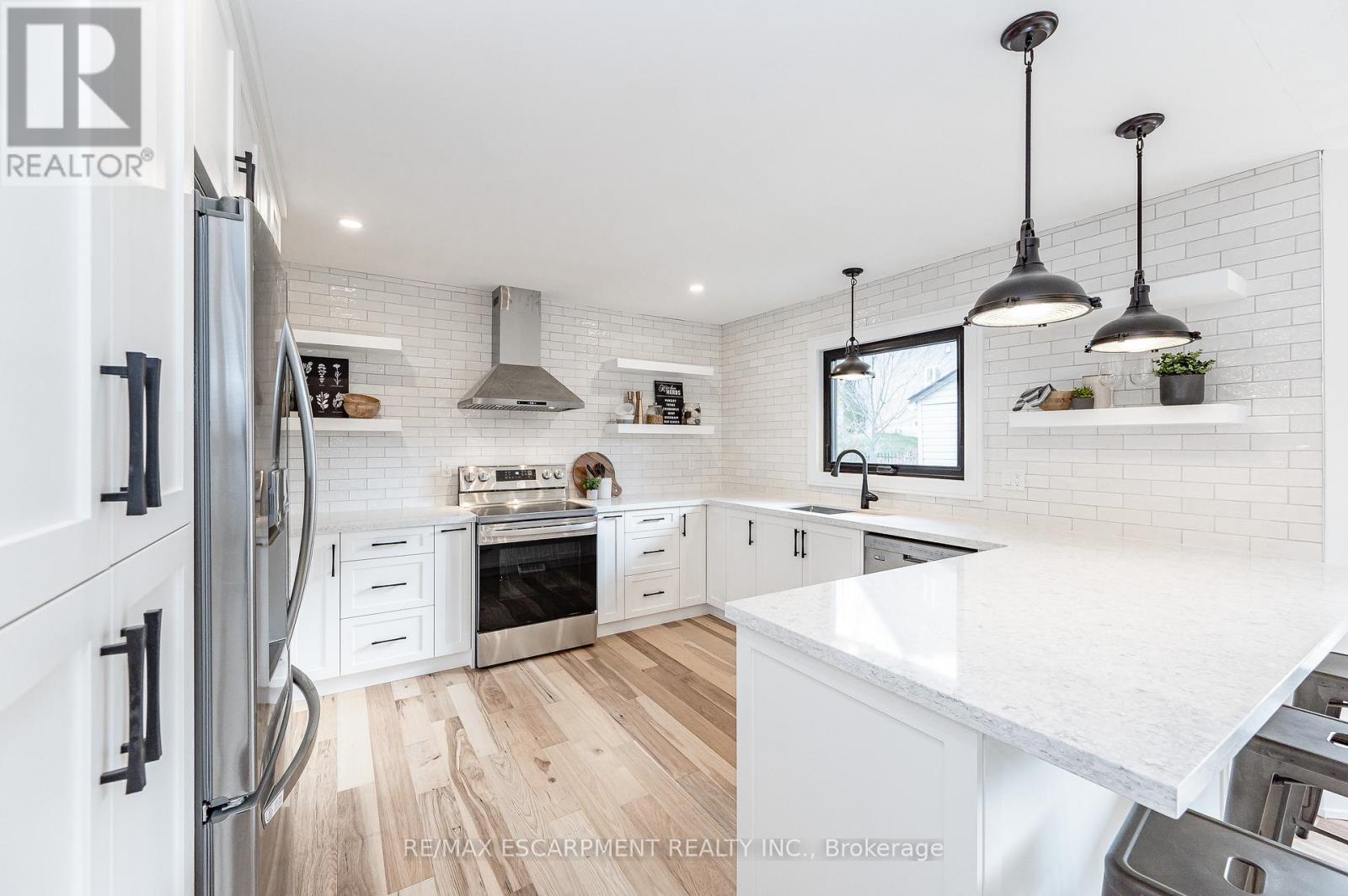 175 BLUEBELL CRESCENT - 15