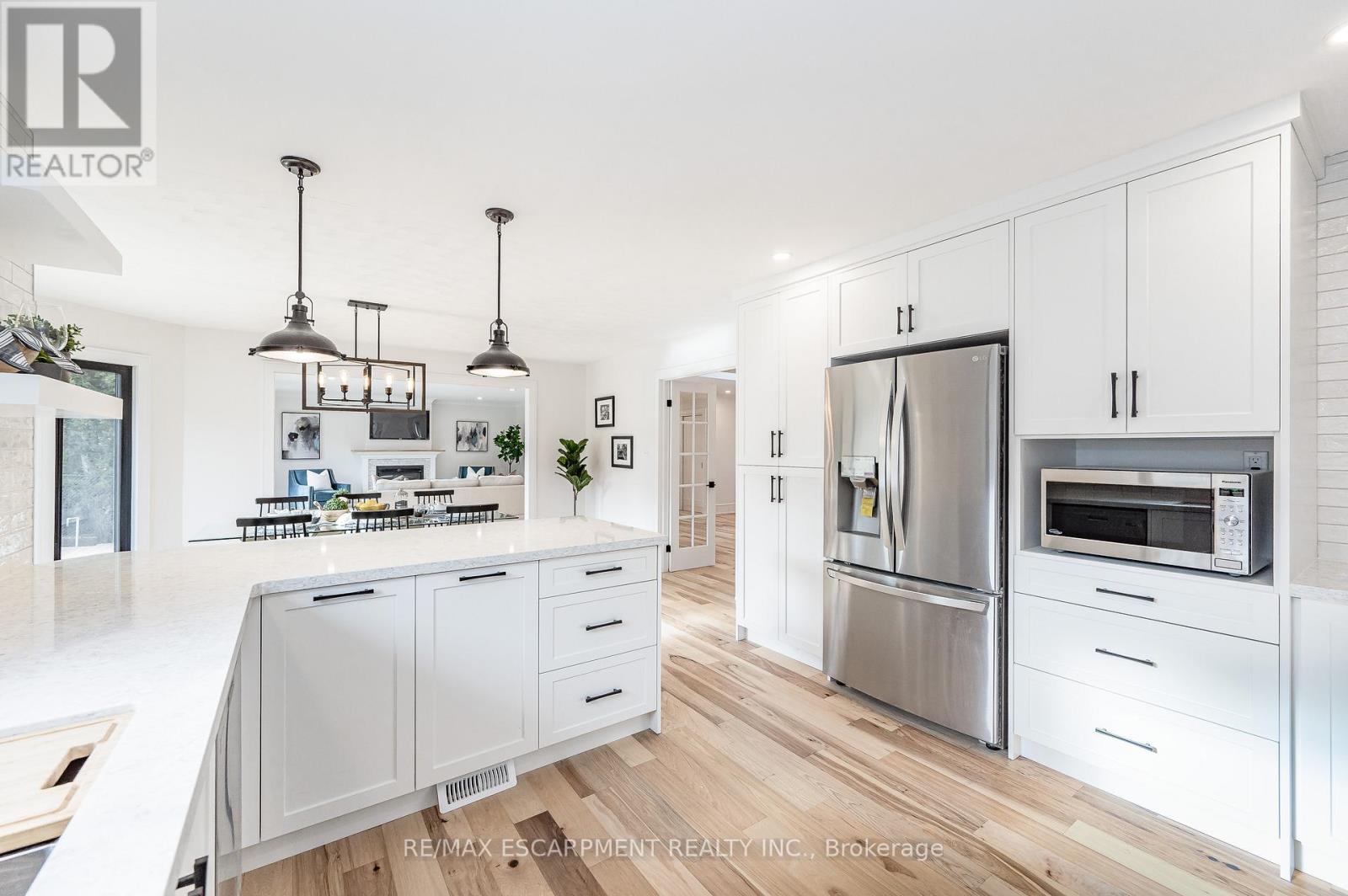 175 BLUEBELL CRESCENT - 18