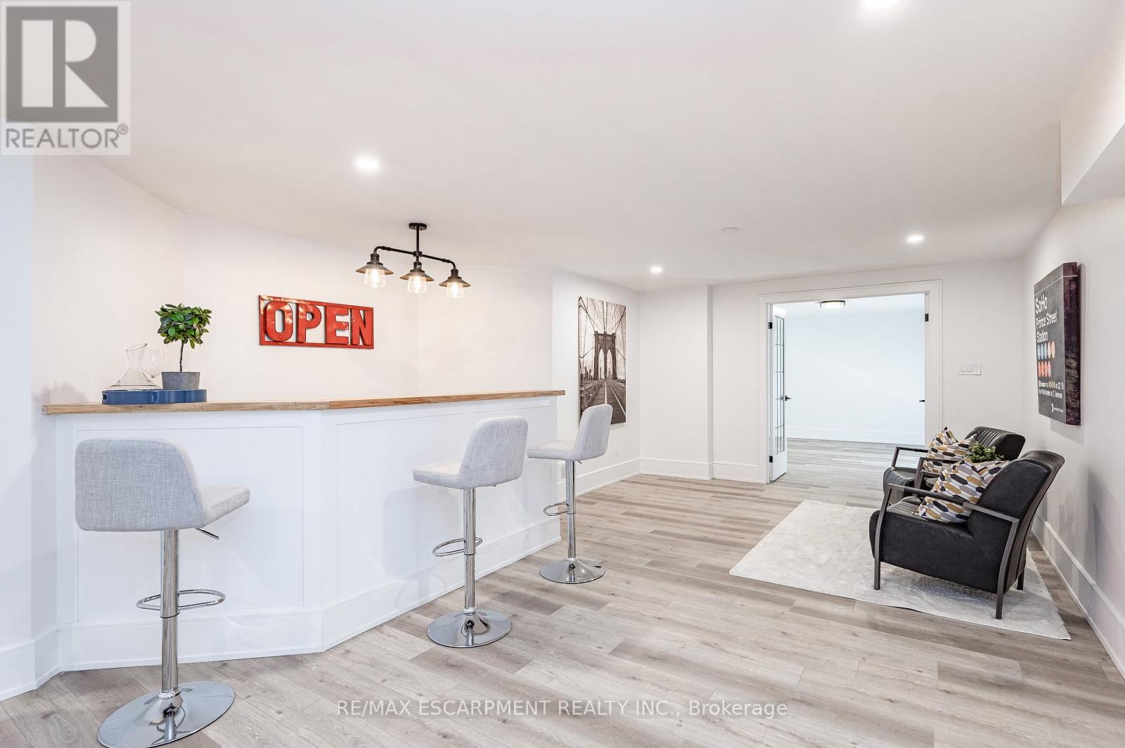 175 BLUEBELL CRESCENT - 35