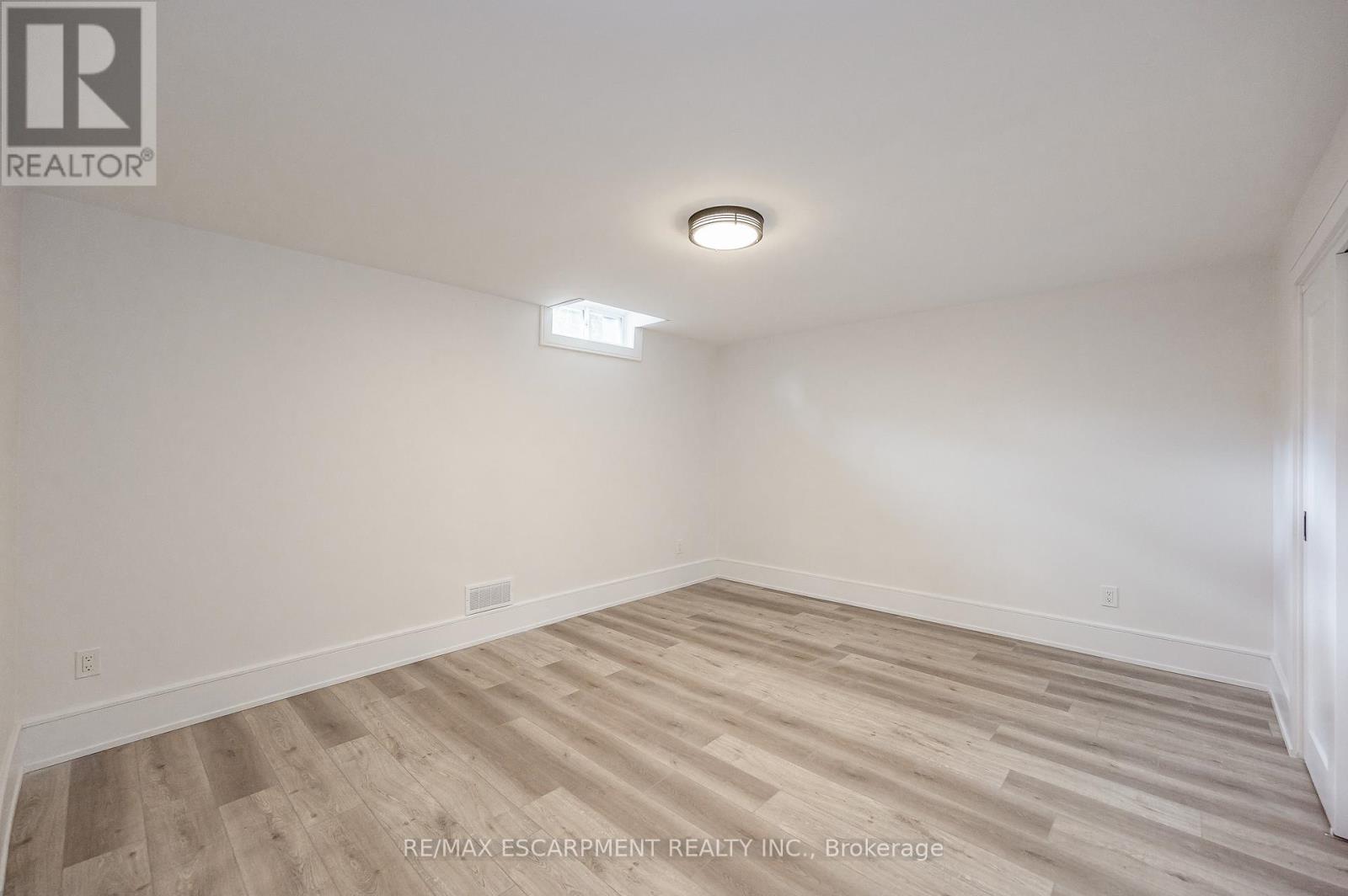 175 BLUEBELL CRESCENT - 39