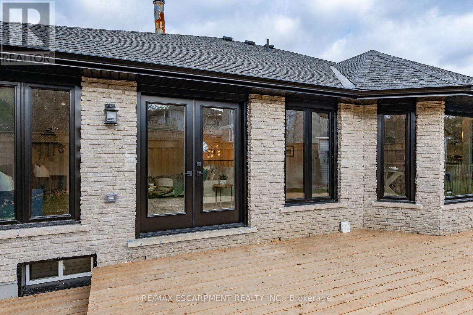 175 BLUEBELL CRESCENT - 43