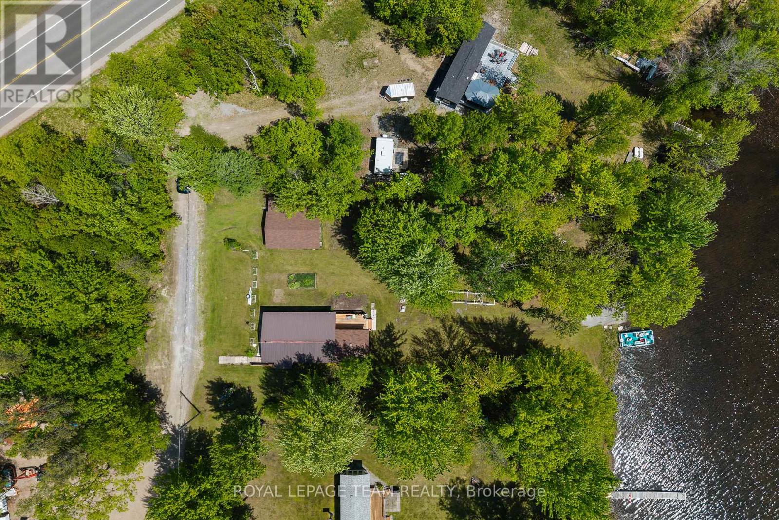 424 HUMMINGBIRD LANE - 3