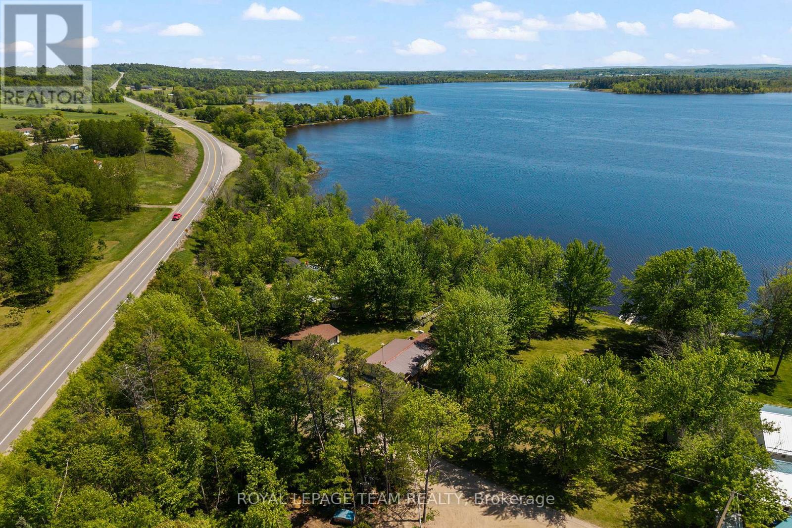 424 HUMMINGBIRD LANE - 32