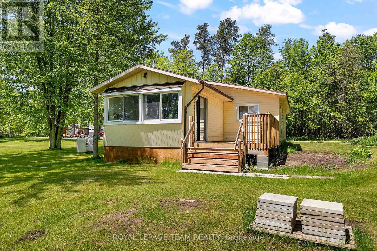 424 HUMMINGBIRD LANE - 5