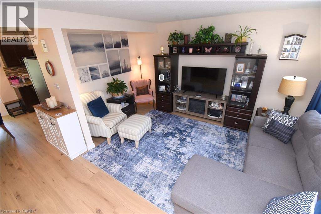 #2 1255 UPPER GAGE Avenue - 9