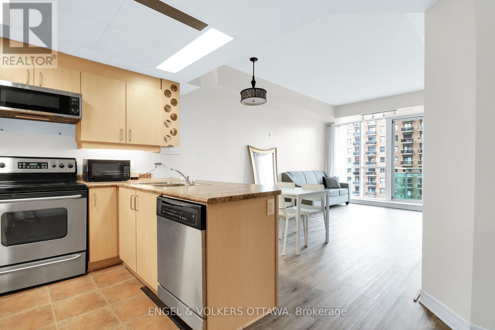 1 Bed, 1 Bath Apartment for Rent in Ottawa – 607 – 134 YORK STREET, Ottawa – MLS# X13245752 - Image 9