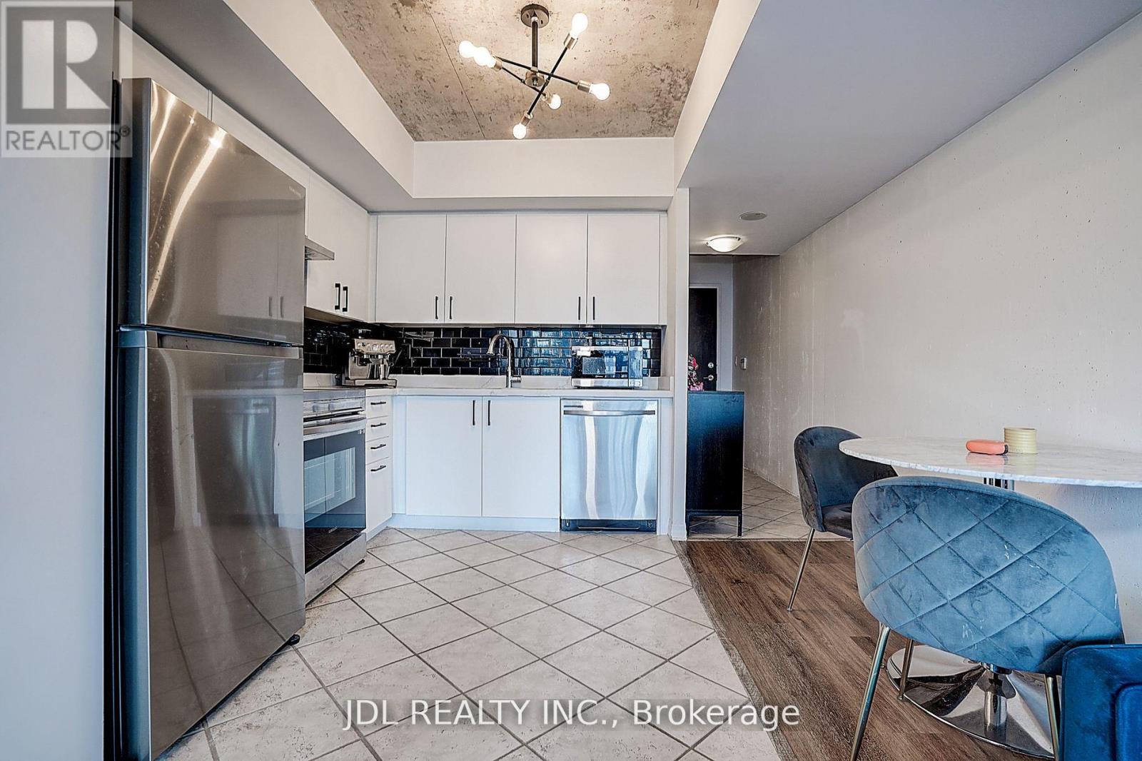 #2105 22 WELLESLEY STREET E - 10