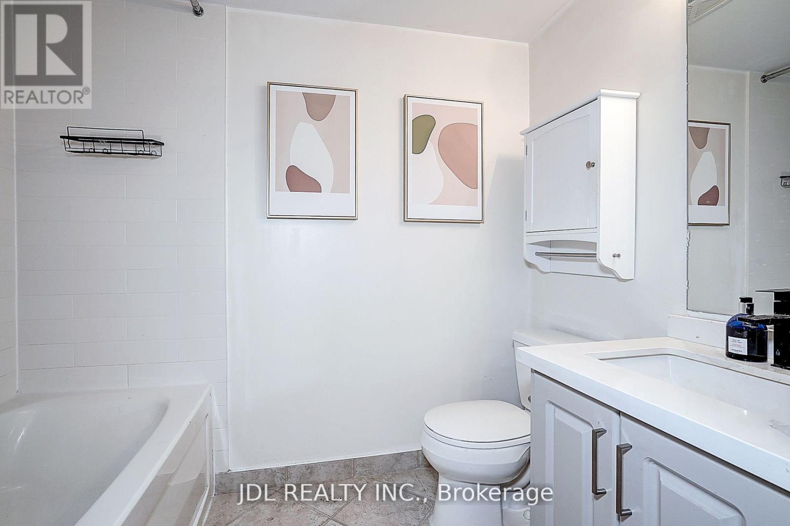 #2105 22 WELLESLEY STREET E - 23