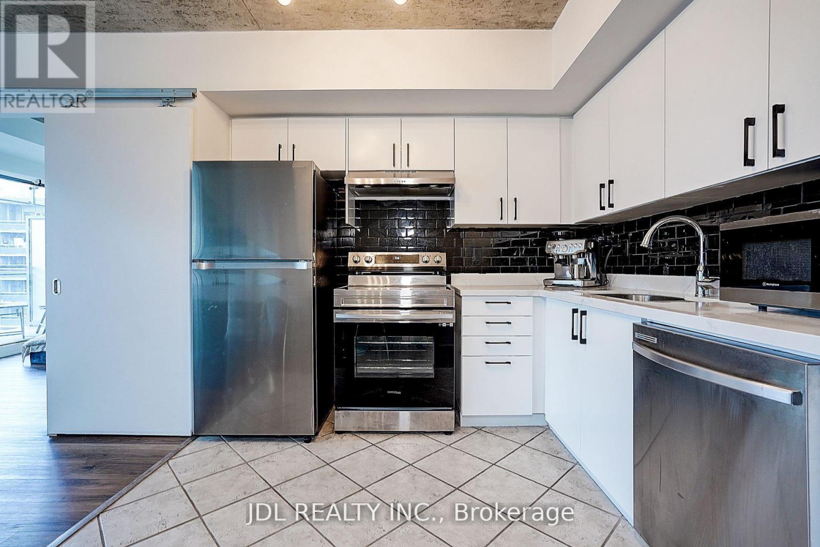 #2105 22 WELLESLEY STREET E - 9
