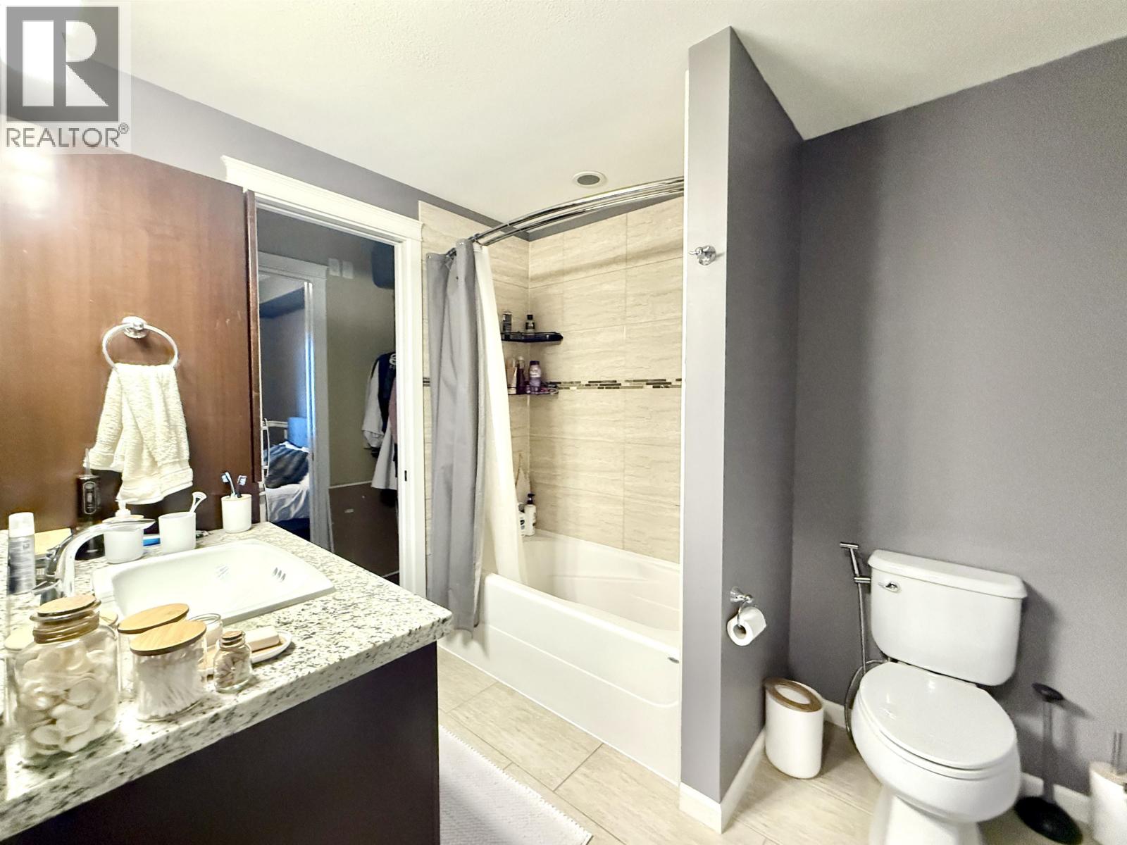 209 12655 190A STREET, Pitt Meadows