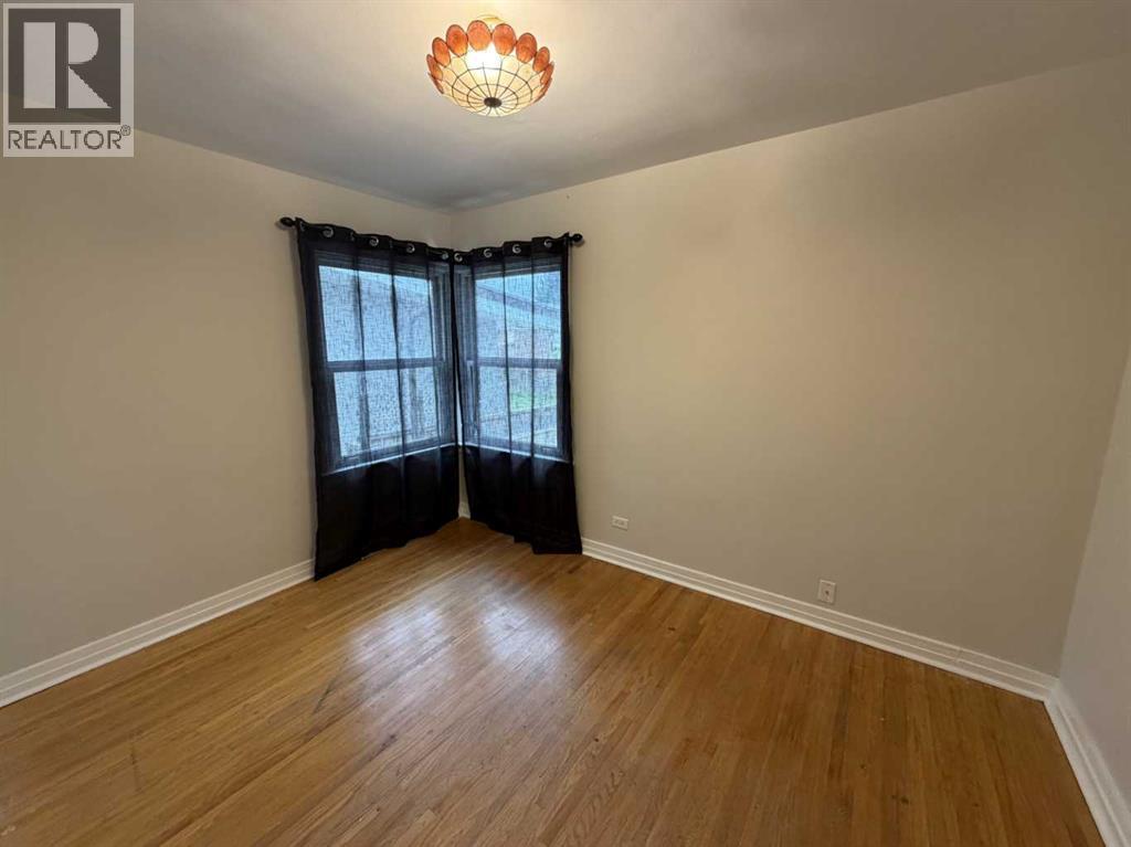 520 20 Street S - 23
