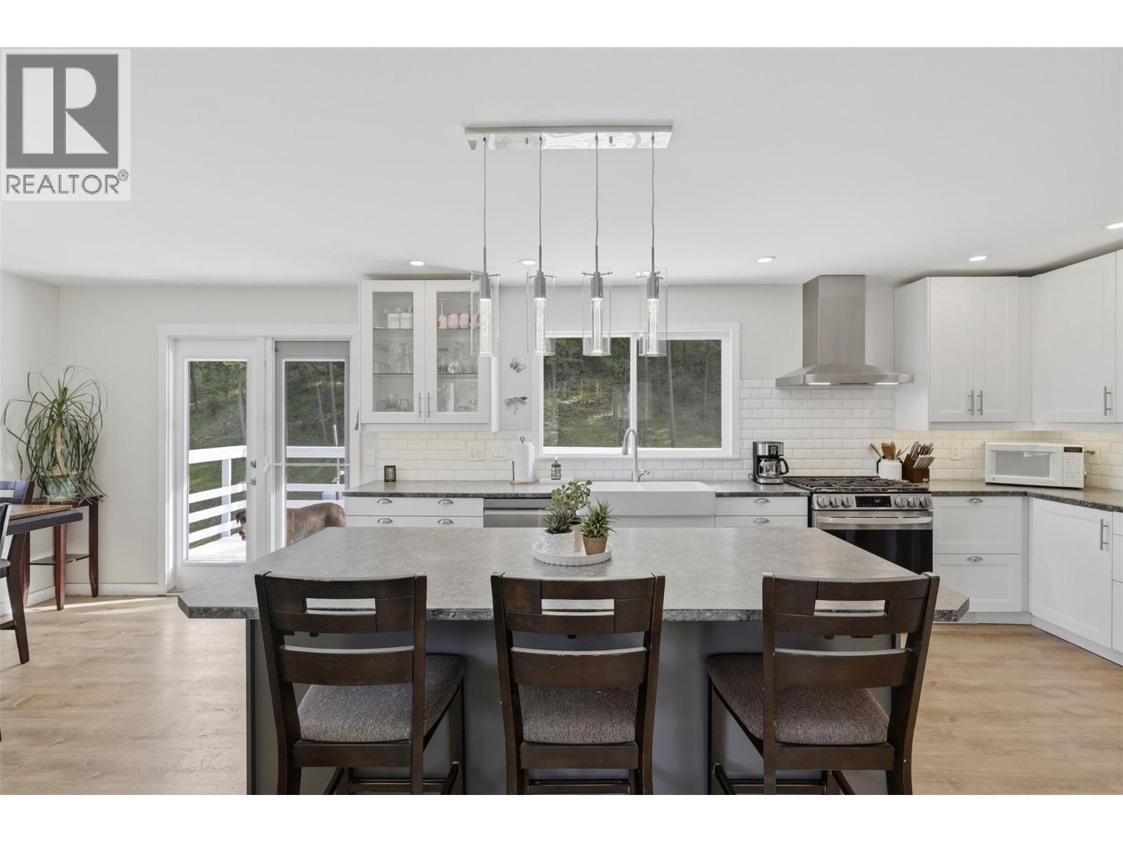 2015 PRATT Road - 8