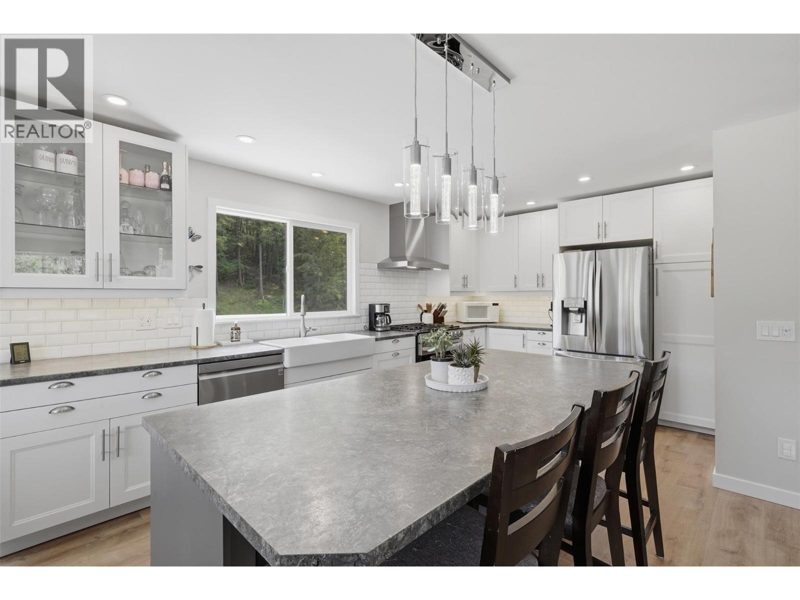 2015 PRATT Road - 9