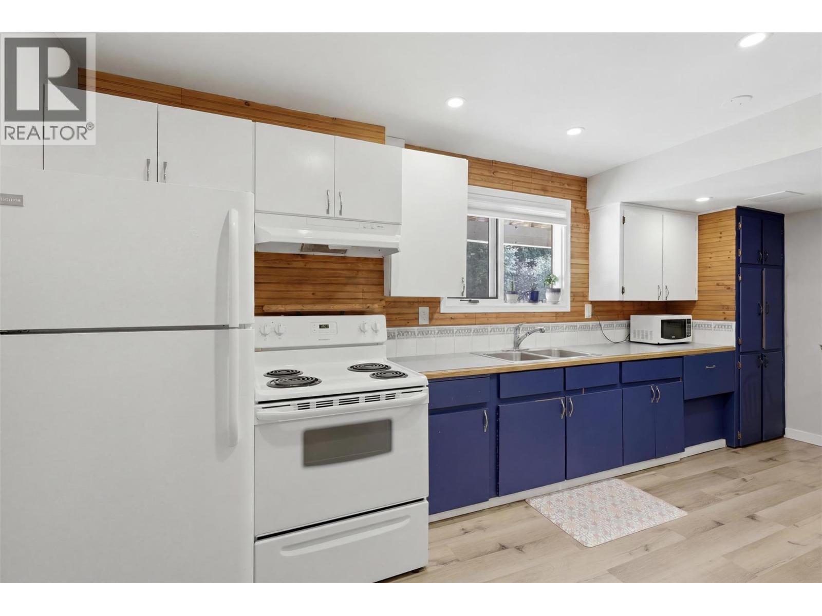 2015 PRATT Road - 33