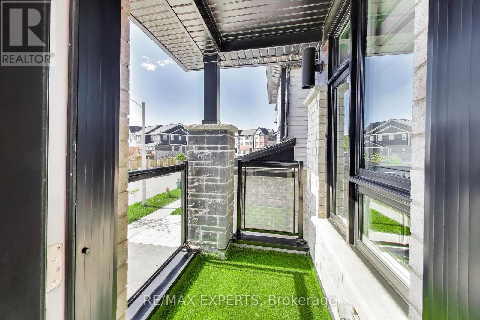 228 WOODBINE AVENUE - 21