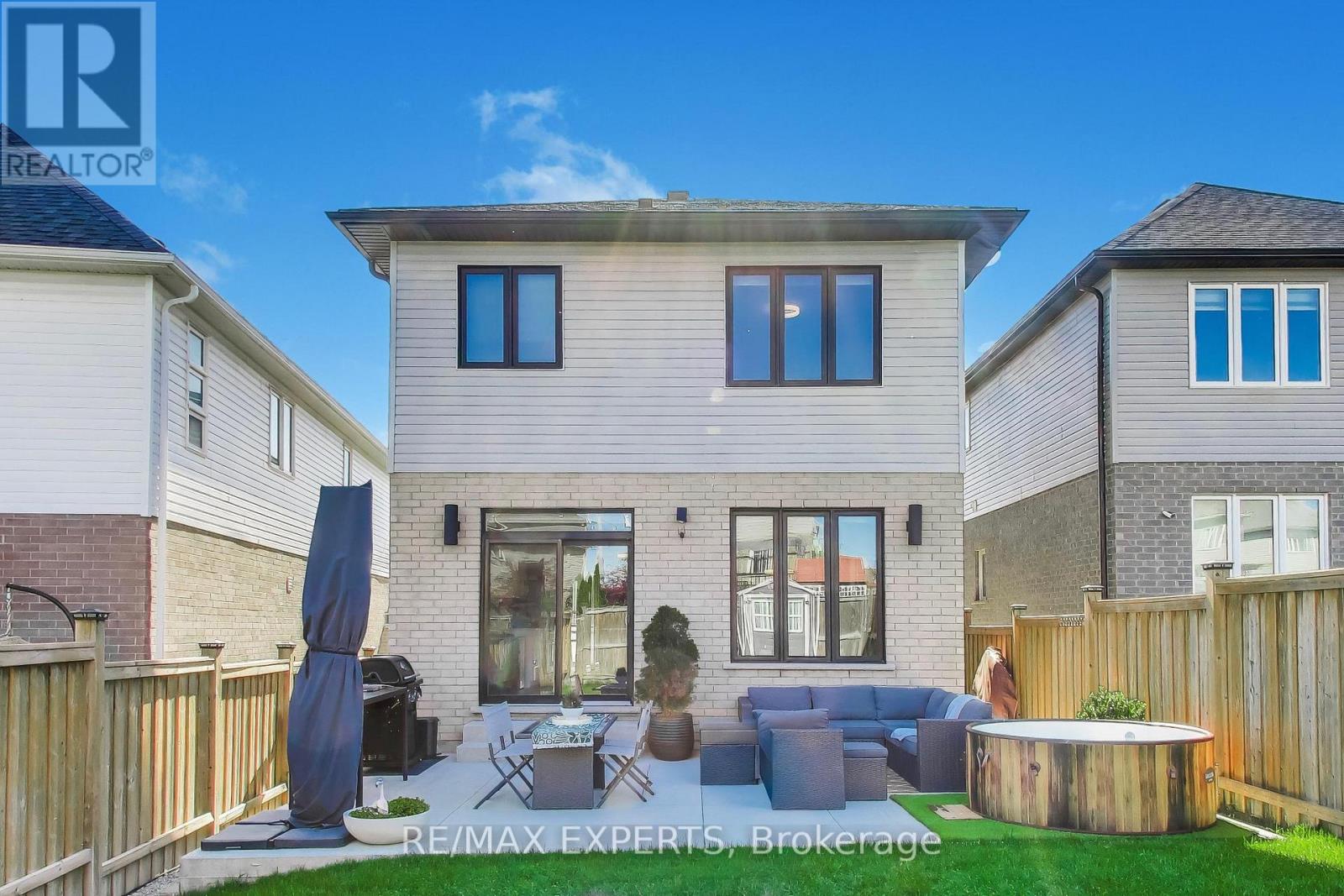 228 WOODBINE AVENUE - 37