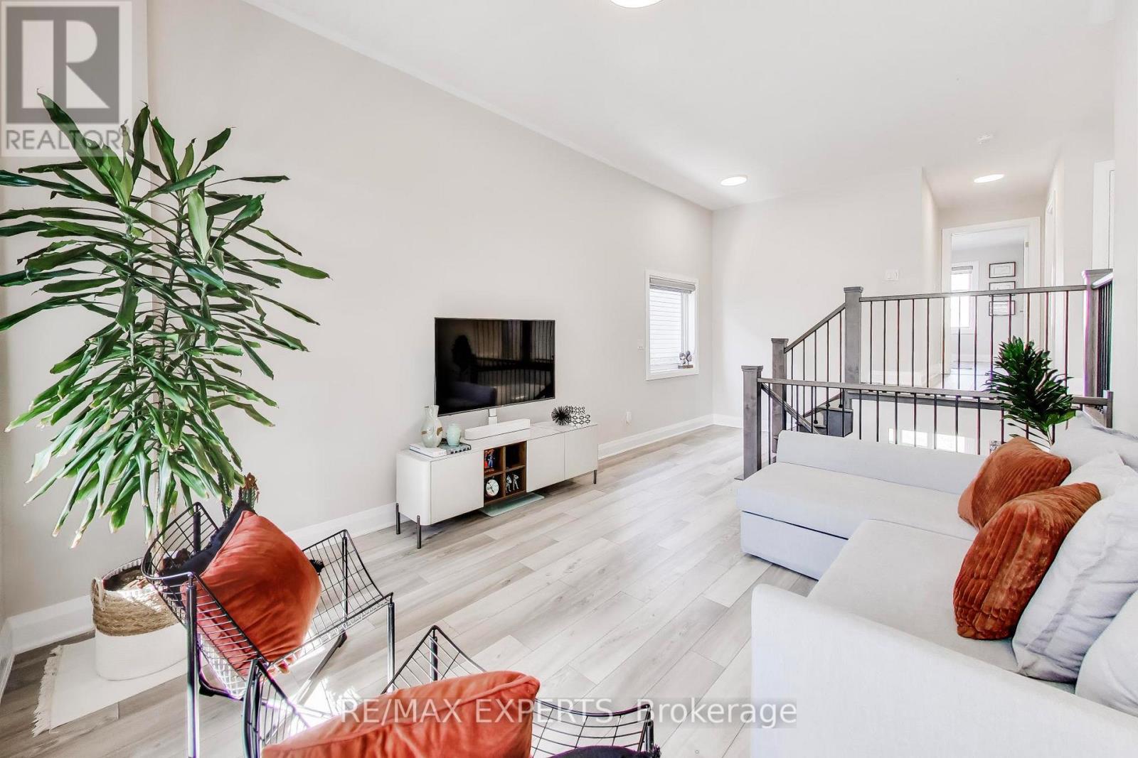 228 WOODBINE AVENUE - 19