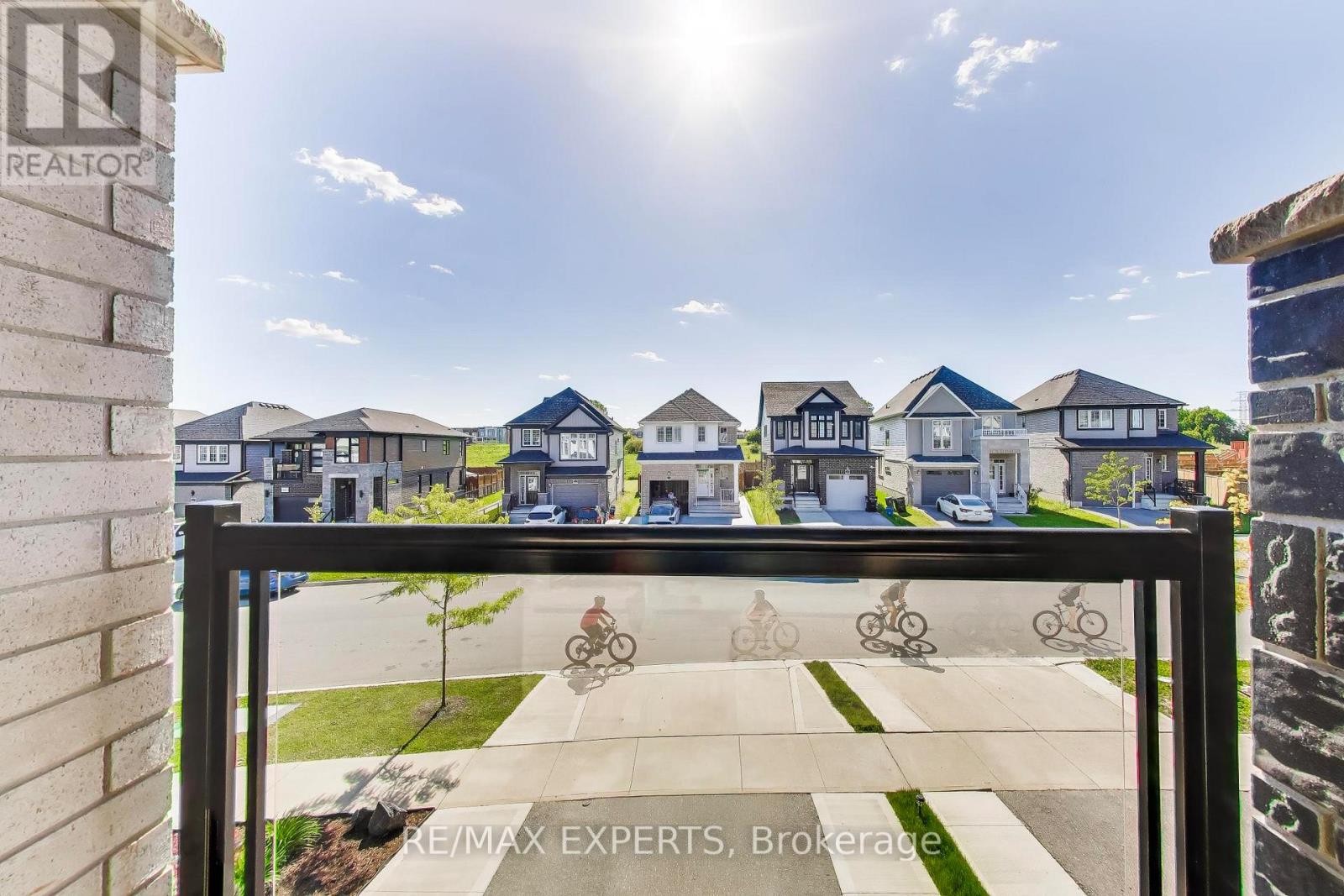 228 WOODBINE AVENUE - 20