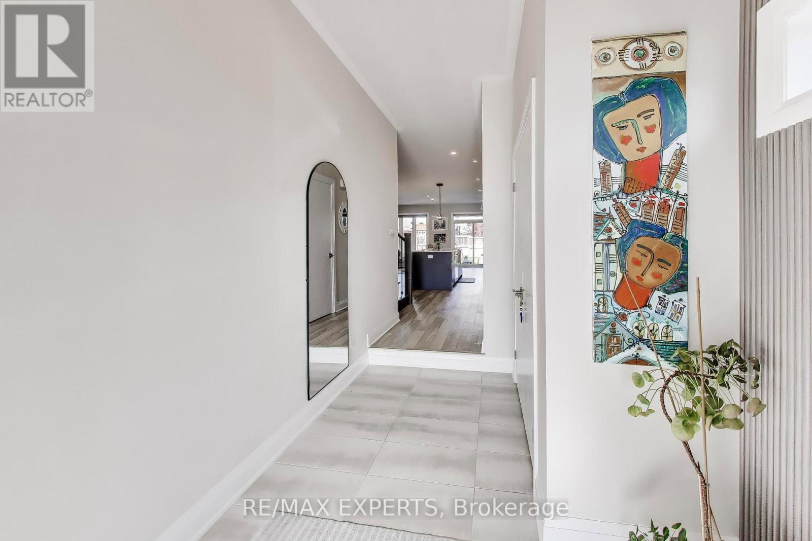228 WOODBINE AVENUE - 4