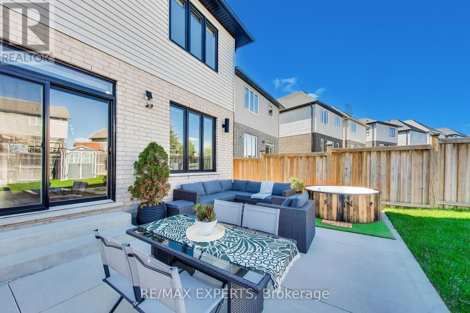 228 WOODBINE AVENUE - 42