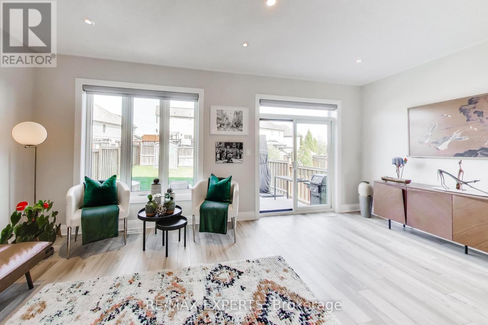 228 WOODBINE AVENUE - 7