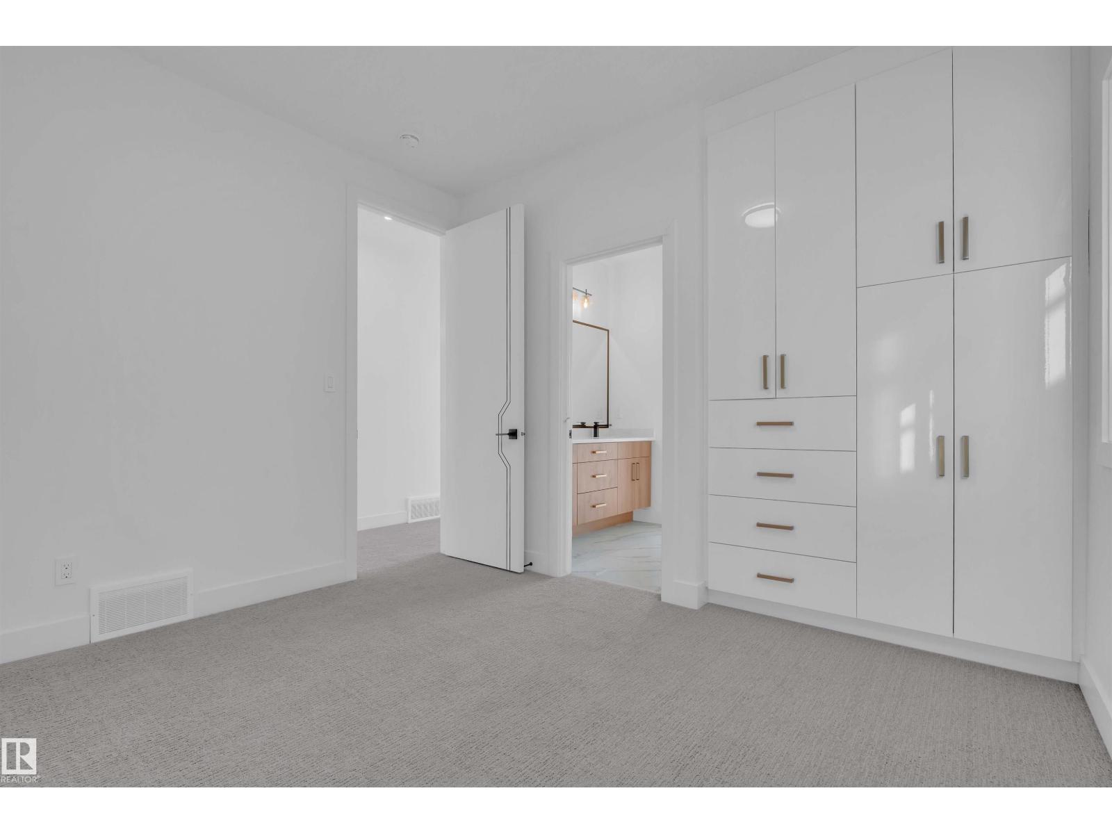 465 Crystal Creek LI — photo 26