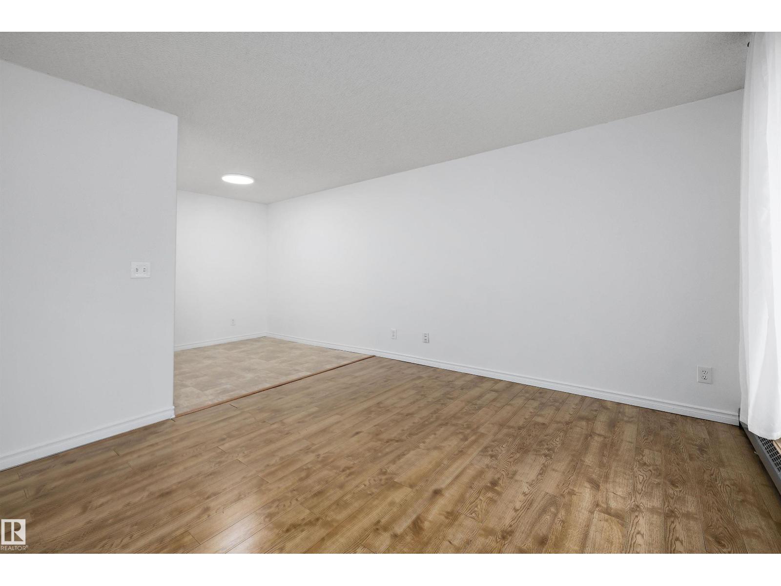 #111 9619 174 ST NW - 11