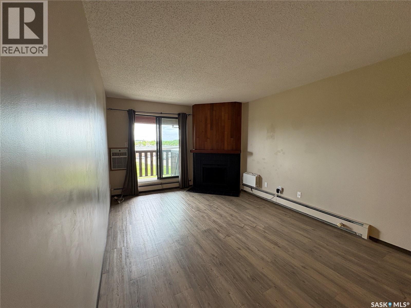 #303 1140 9th AVENUE NE - 6