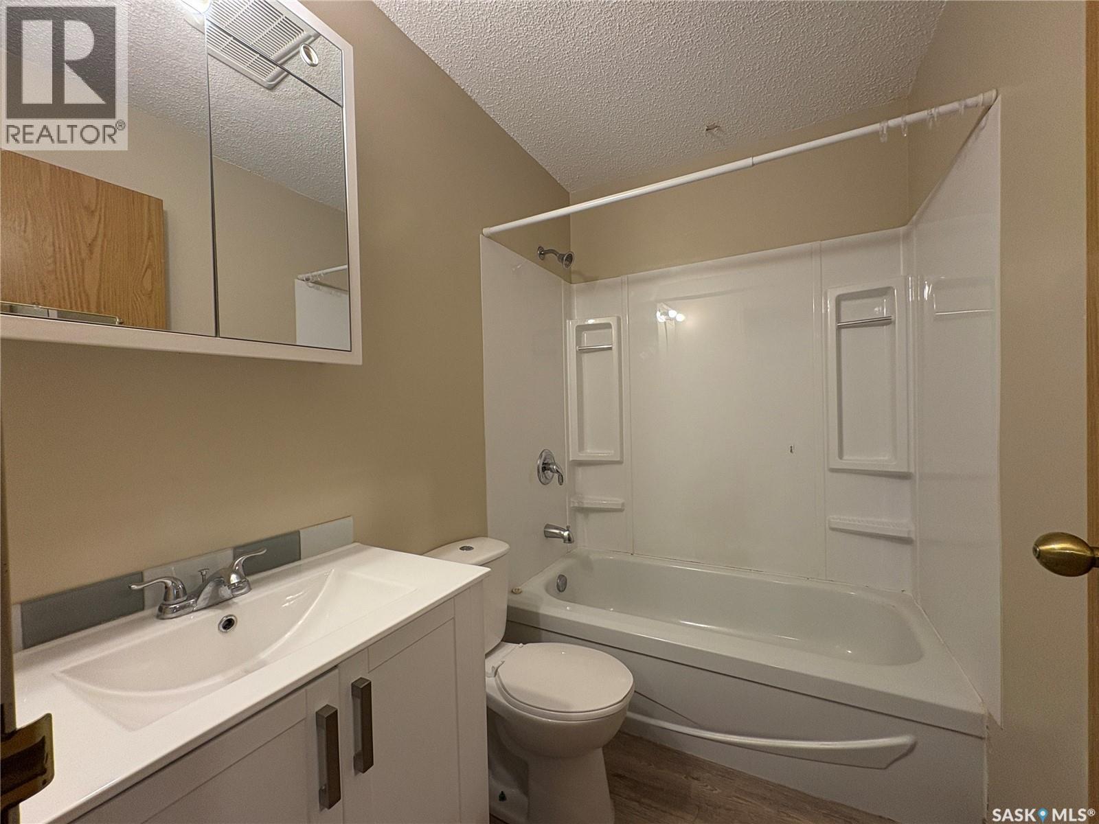 #303 1140 9th AVENUE NE - 7