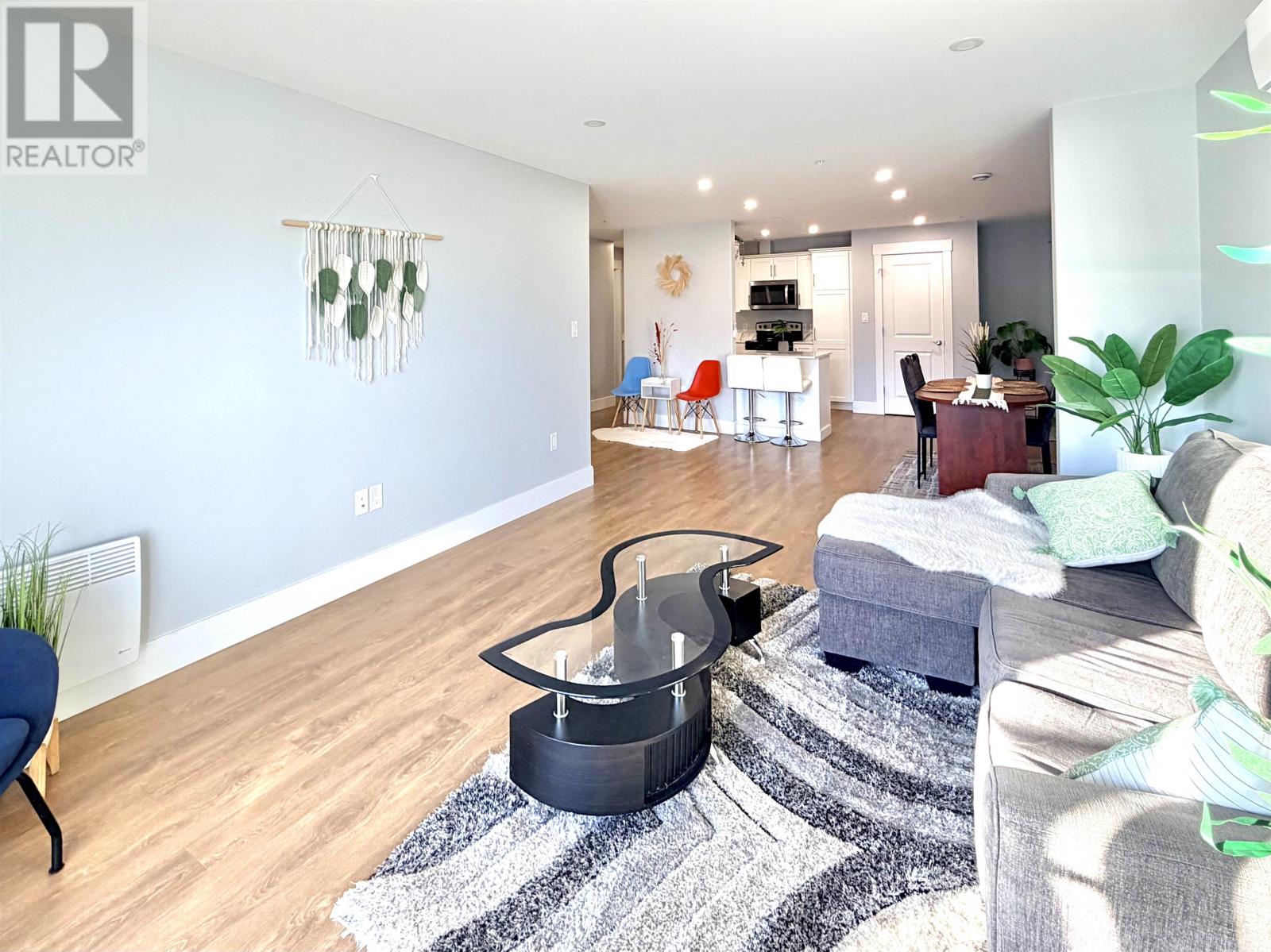 #202 24 Gilbert Drive - 6