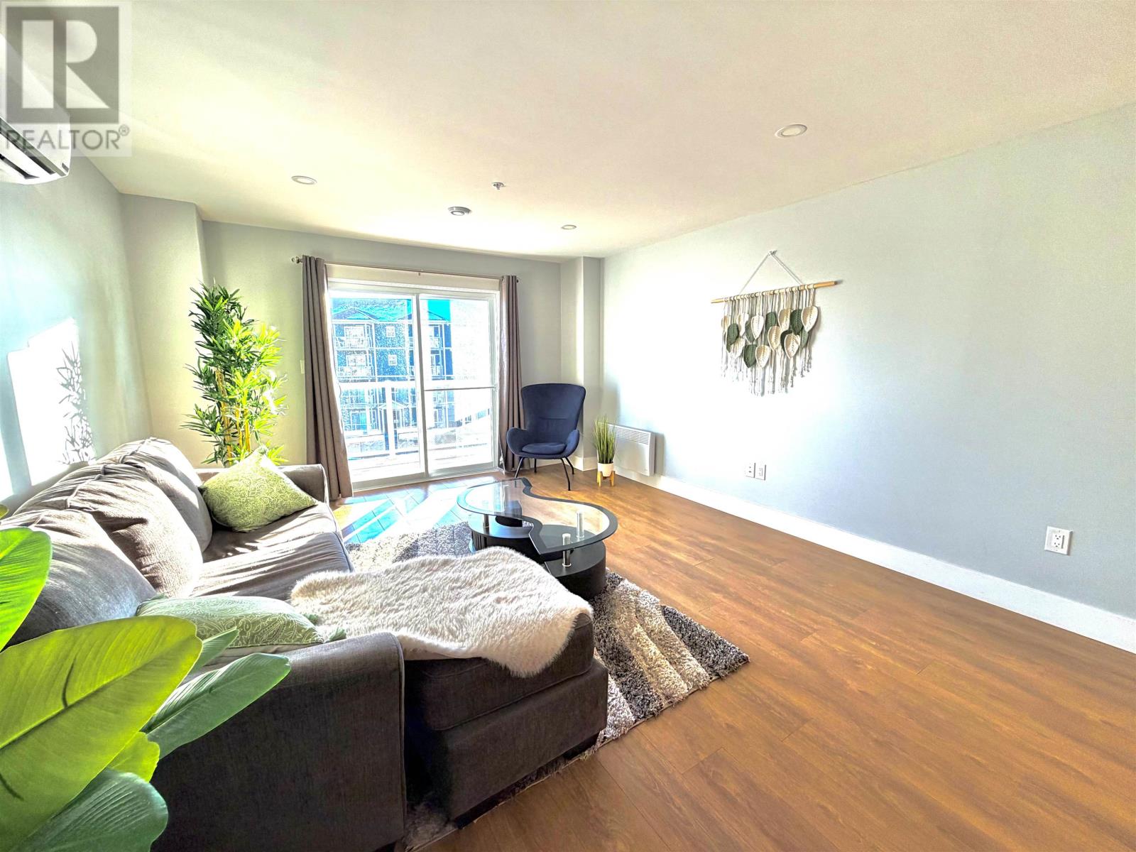#202 24 Gilbert Drive - 8