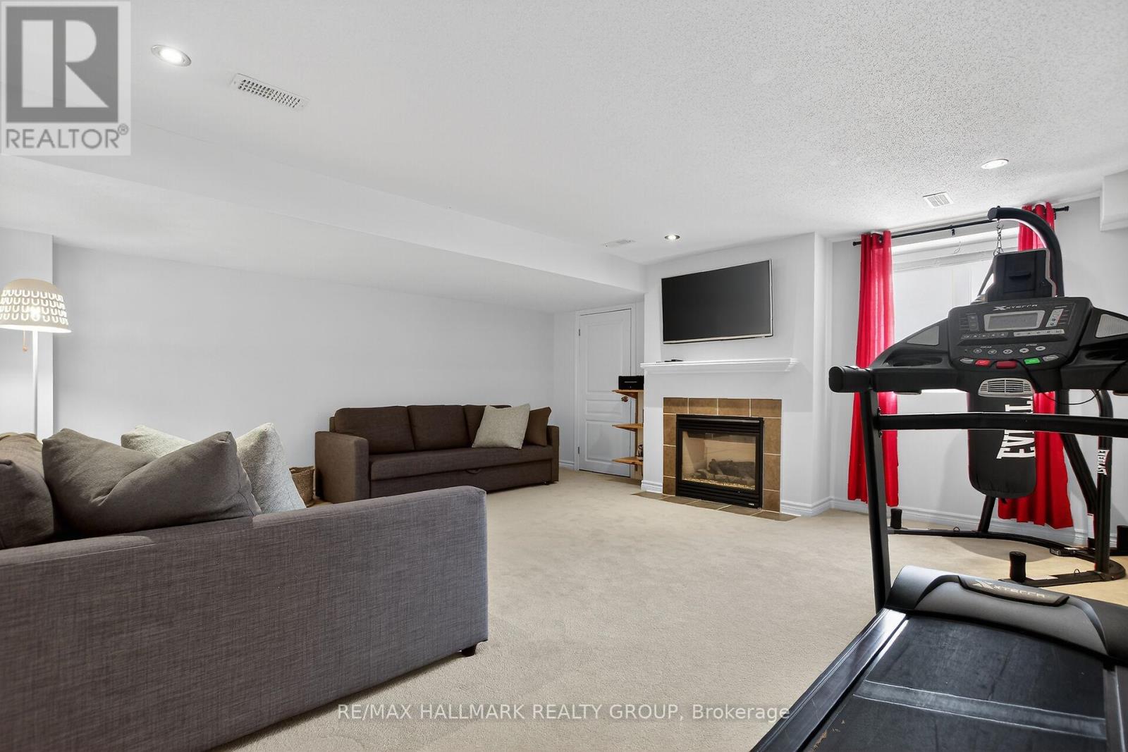 450 SULTAN STREET - 34