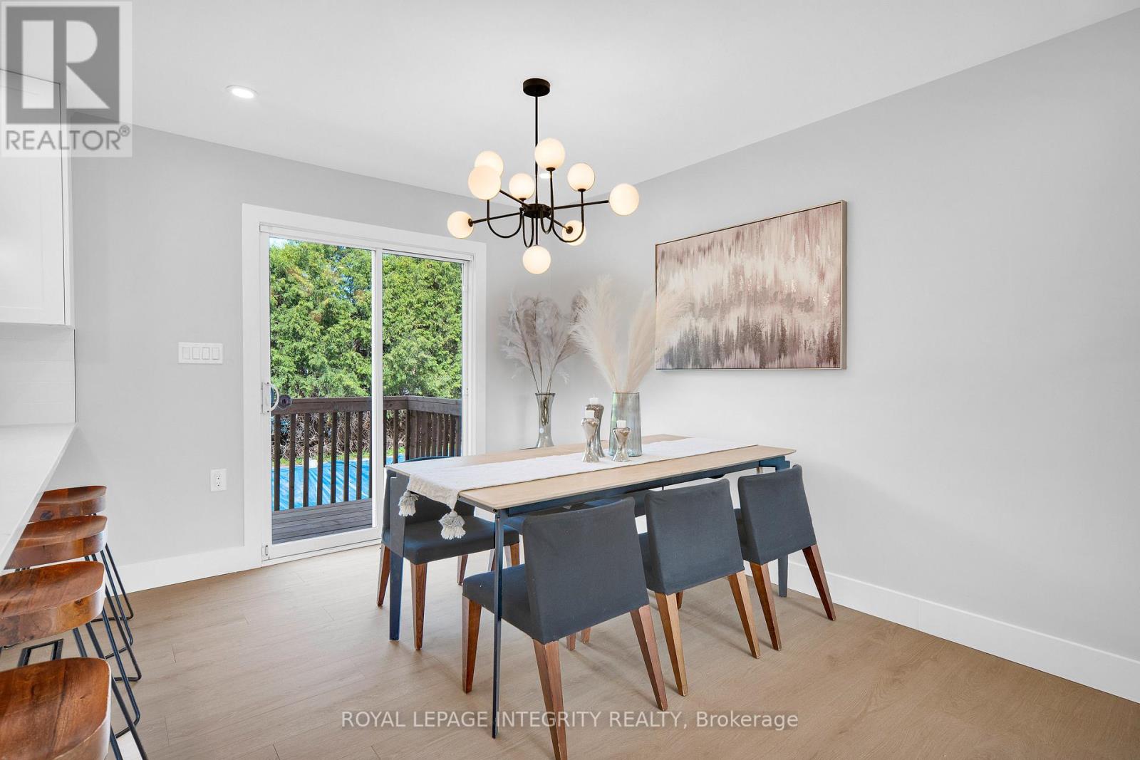 53 OVERLAKE DRIVE - 11