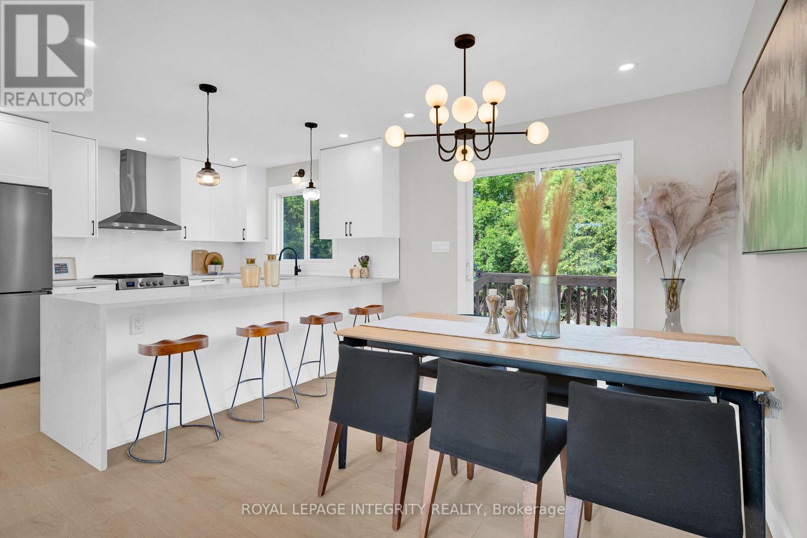 53 OVERLAKE DRIVE - 12
