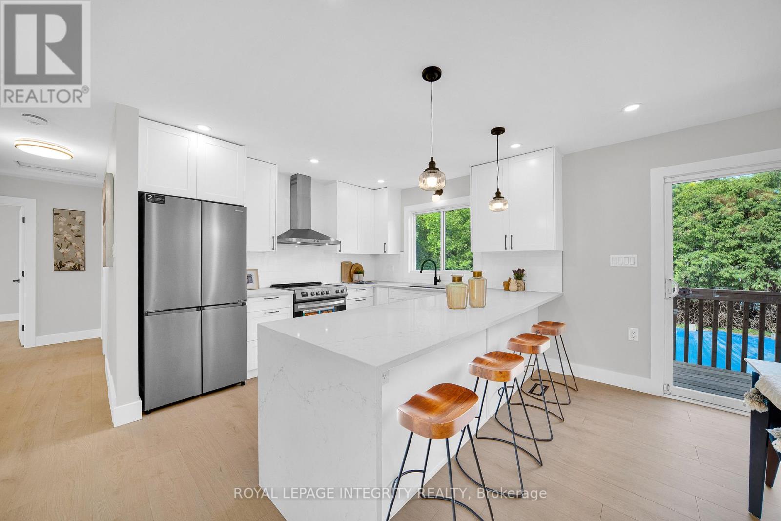 53 OVERLAKE DRIVE - 15