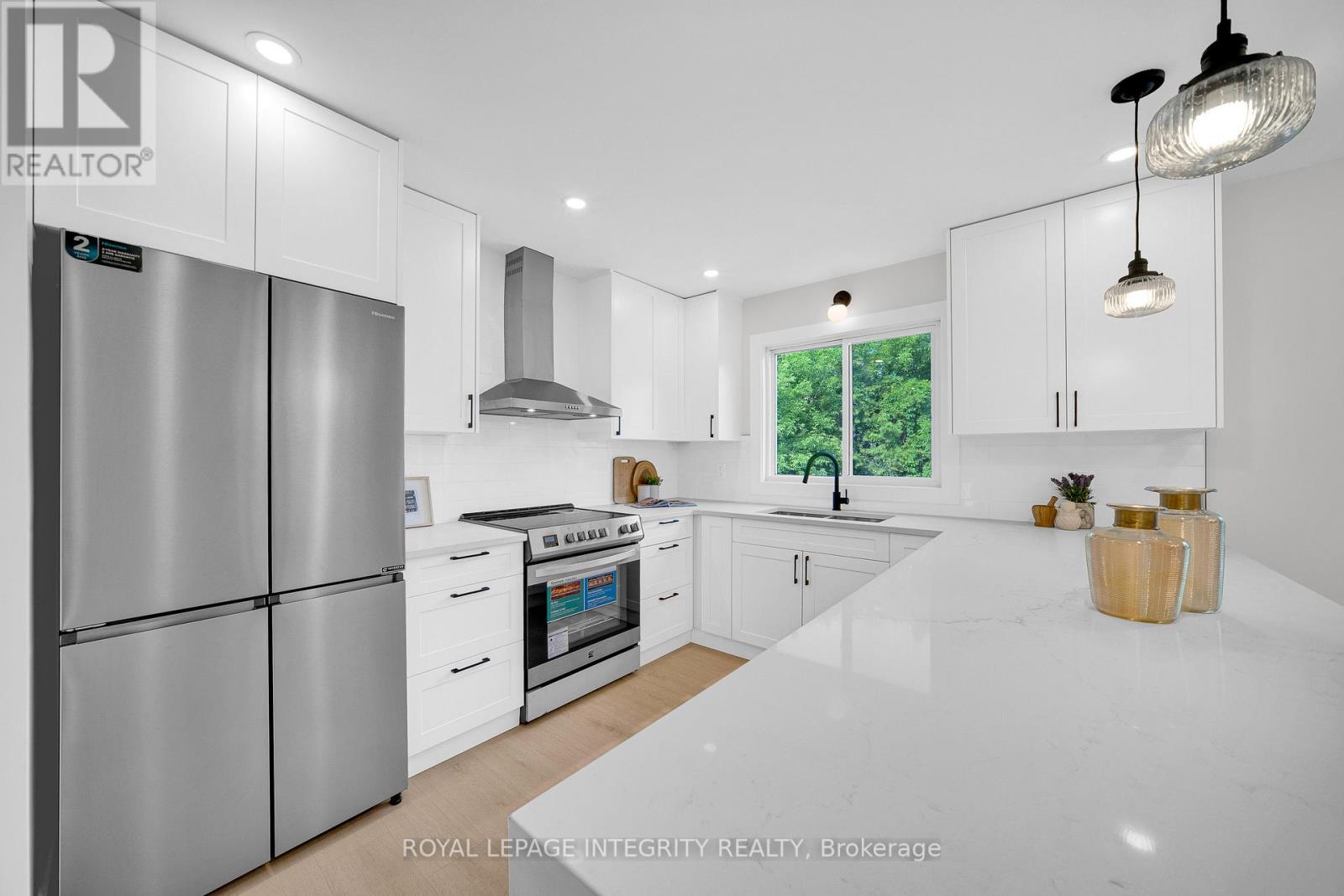 53 OVERLAKE DRIVE - 16