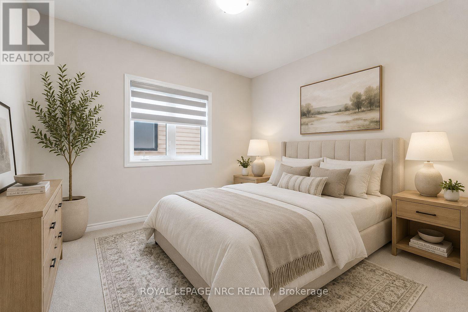 12 SWAN AVENUE - 33