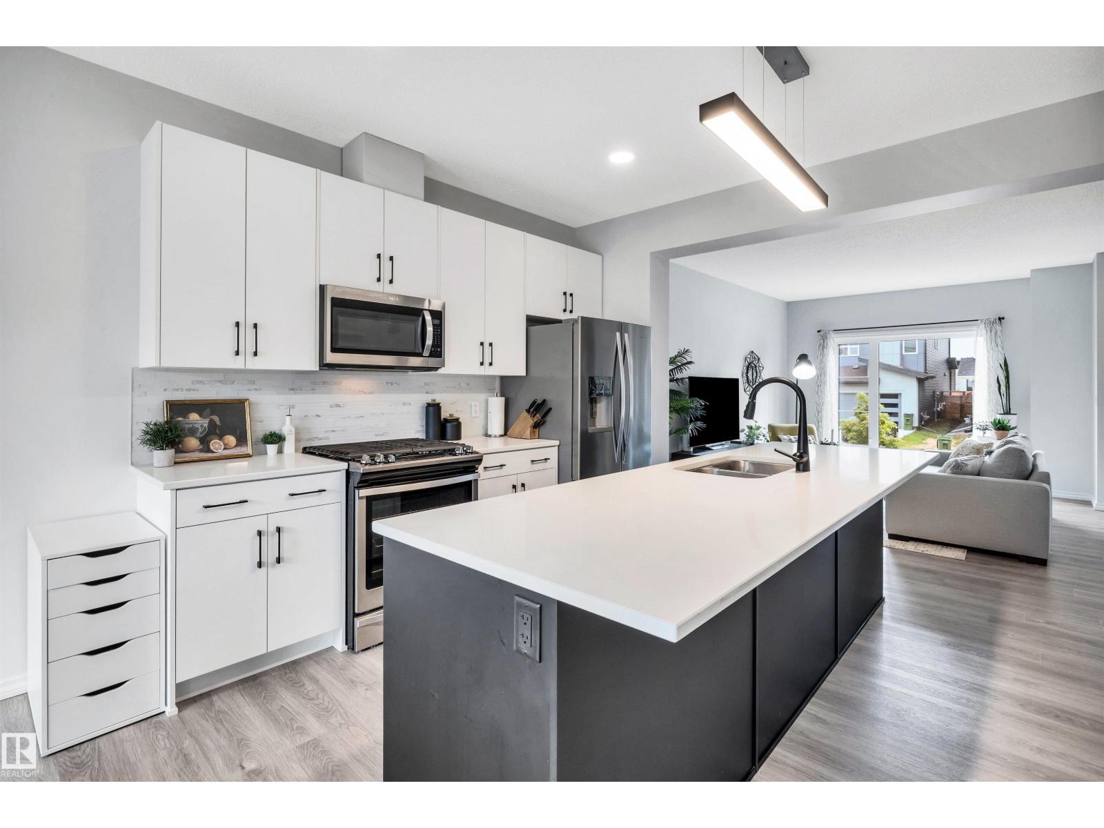 2495 KELLY CIRCLE CI SW - 11