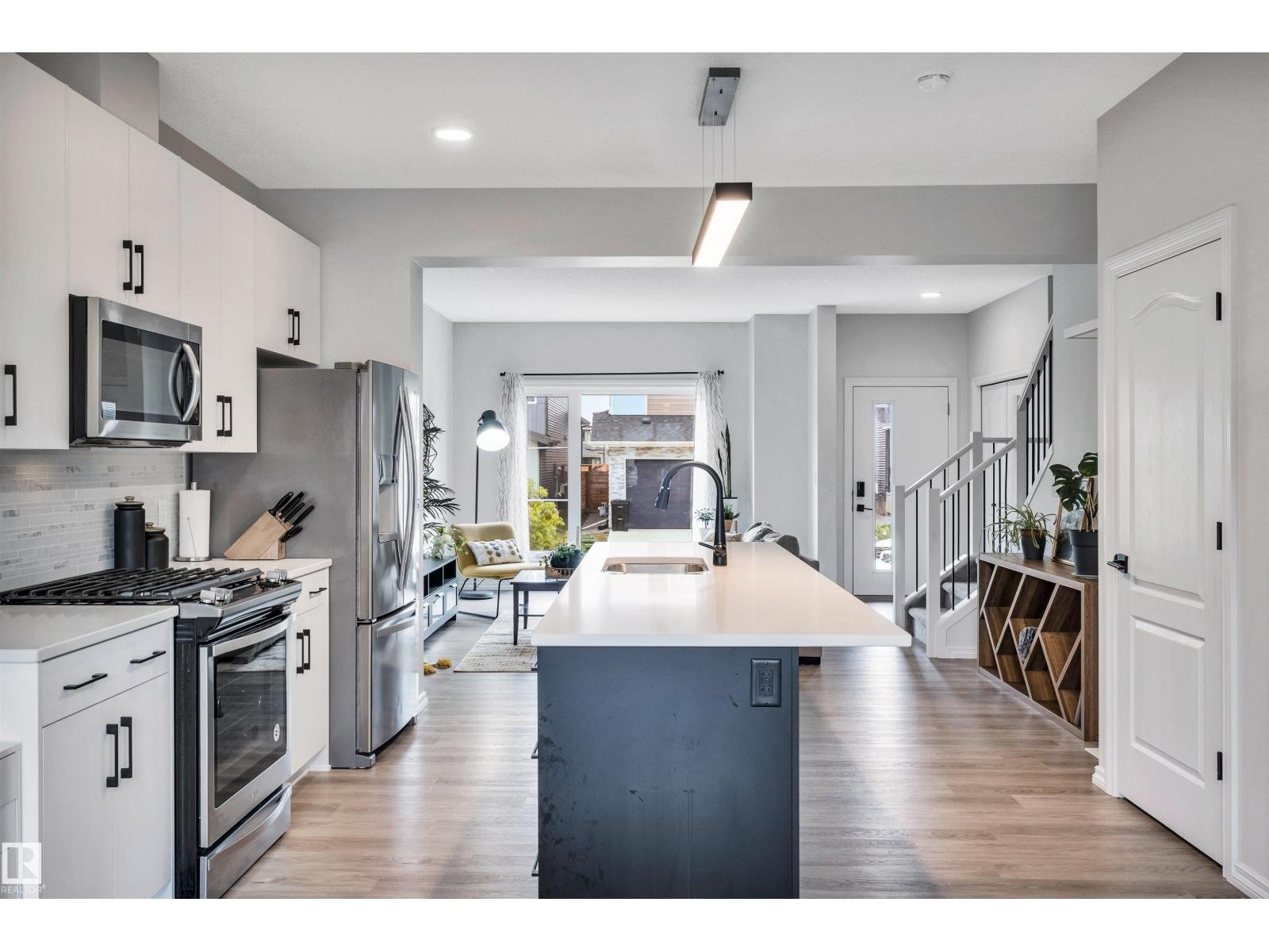 2495 KELLY CIRCLE CI SW - 13