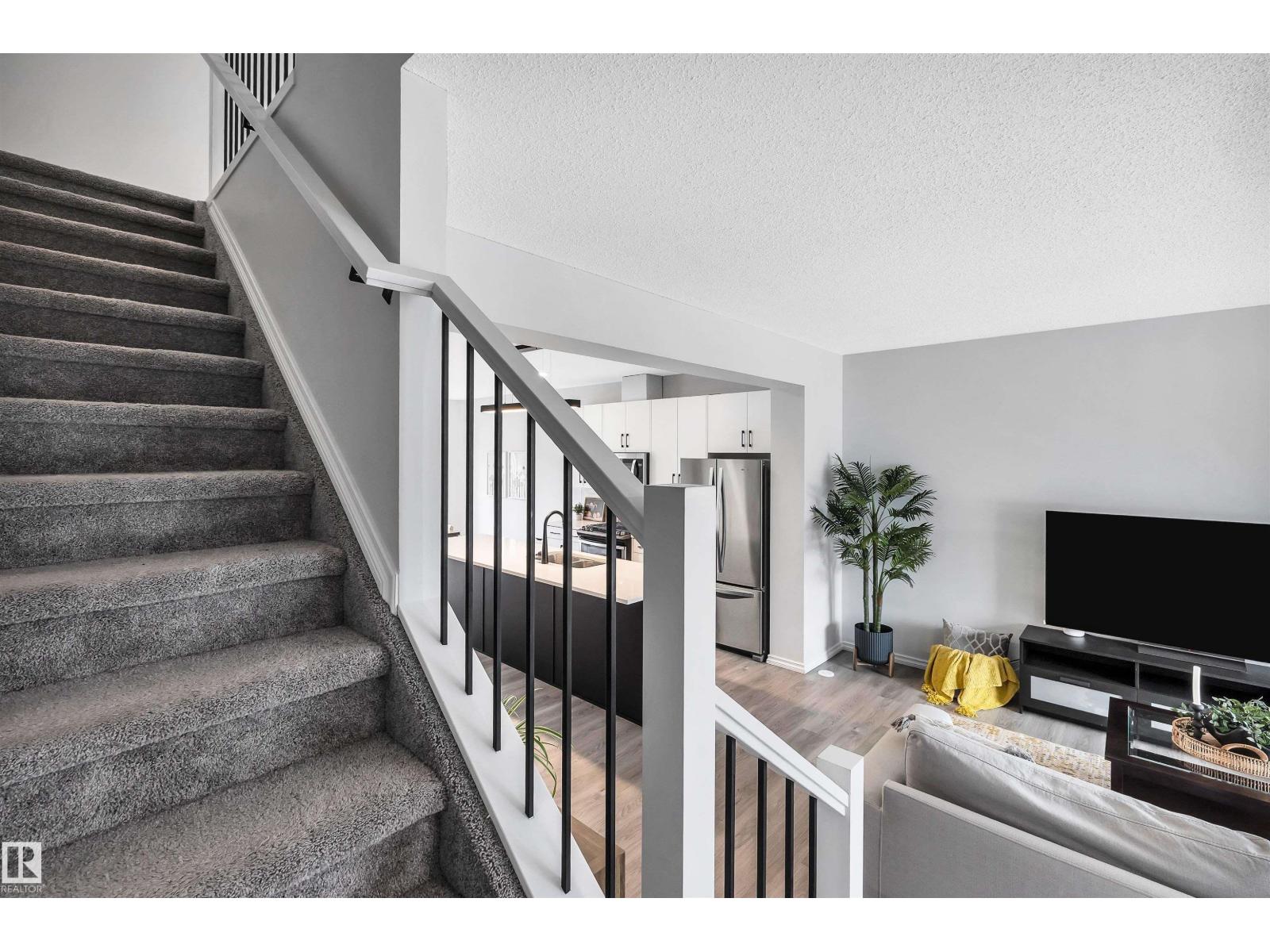 2495 KELLY CIRCLE CI SW - 19