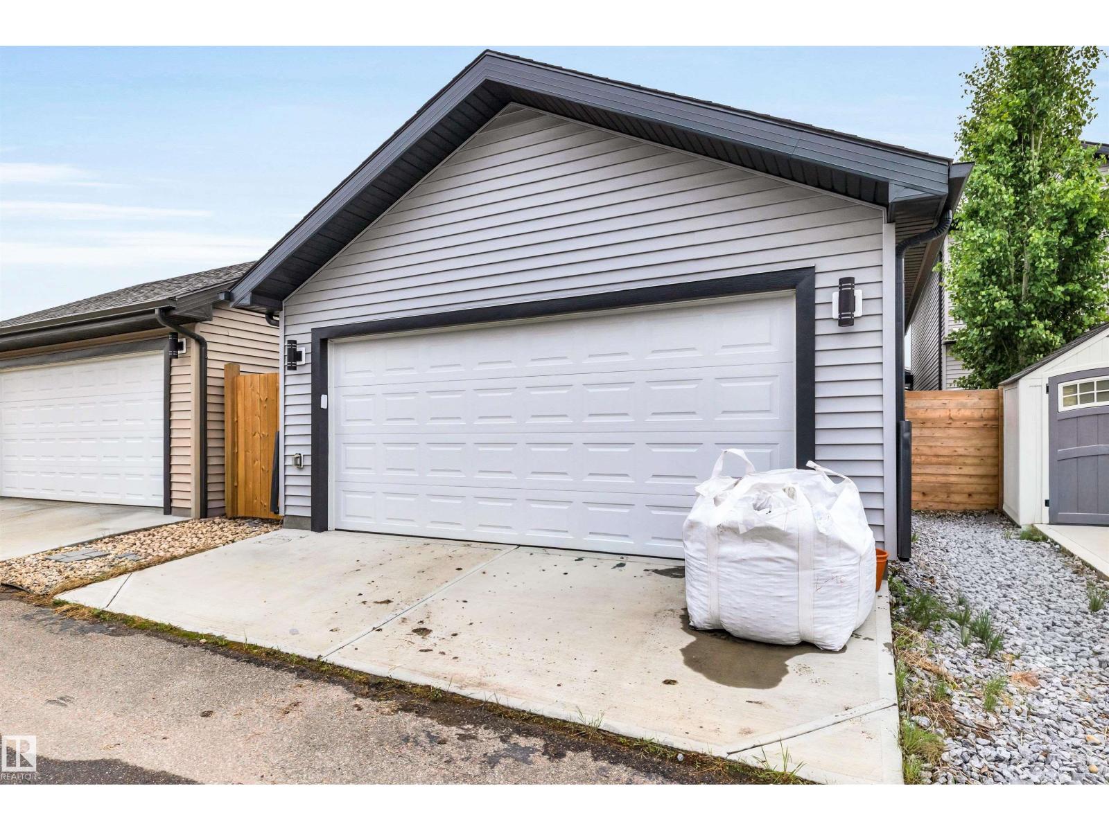 2495 KELLY CIRCLE CI SW - 31