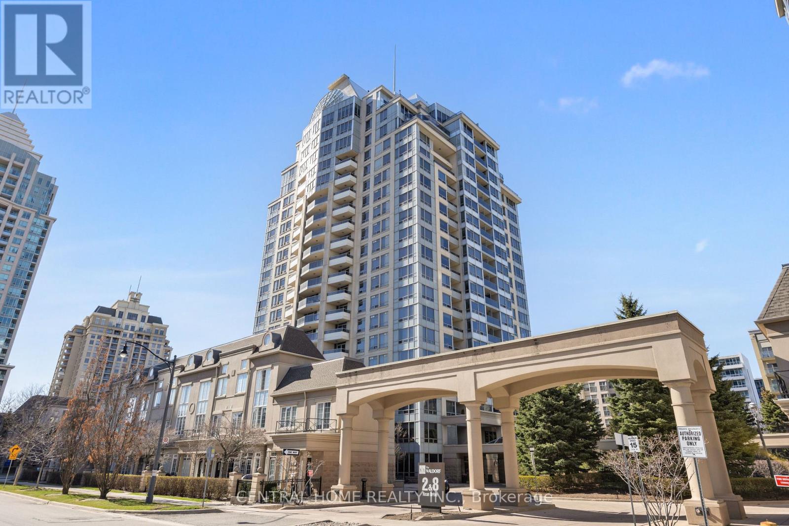 Listing photo of 2002 - 2 REAN DRIVE