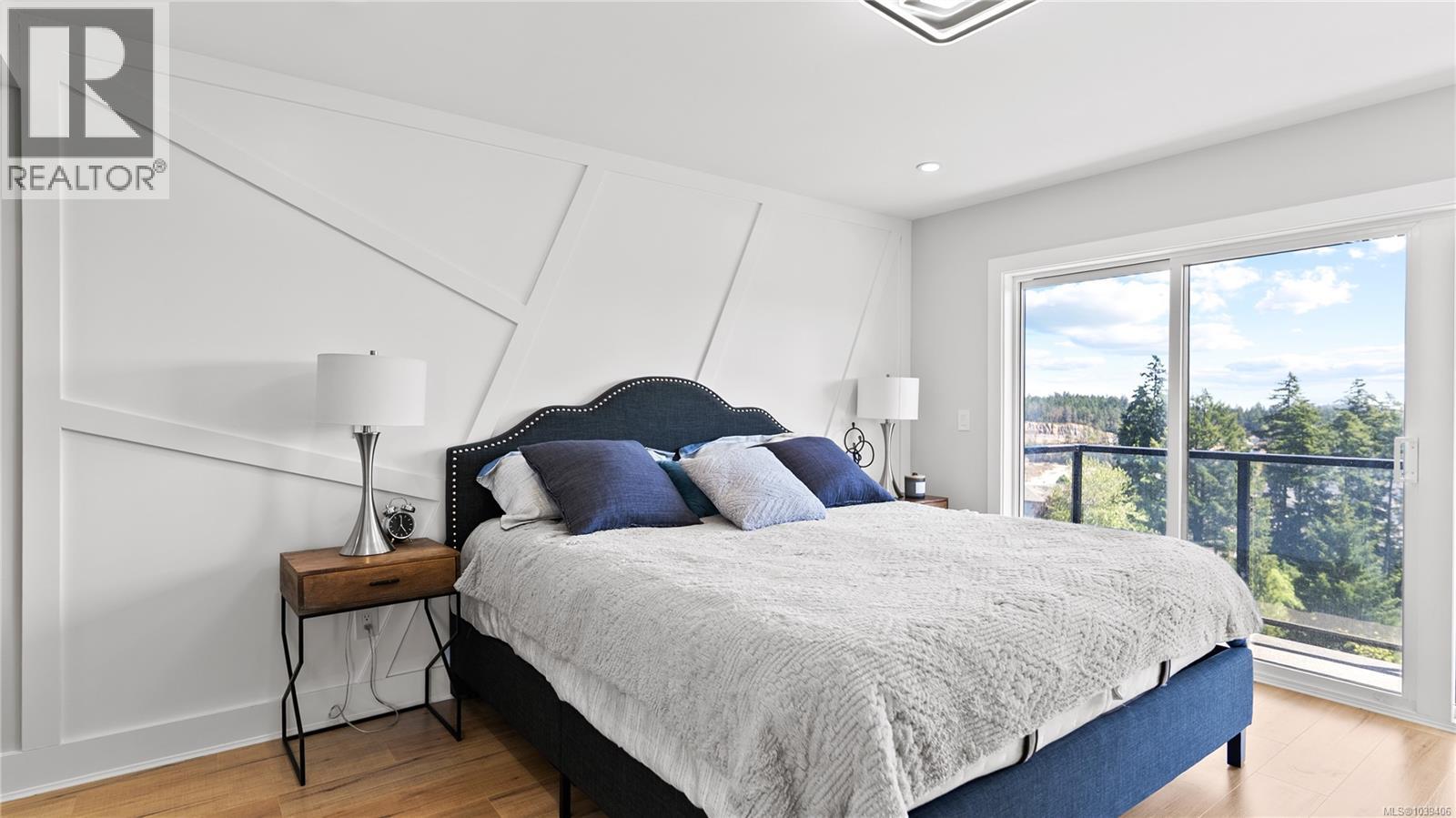  2210 Archer Gate, Langford