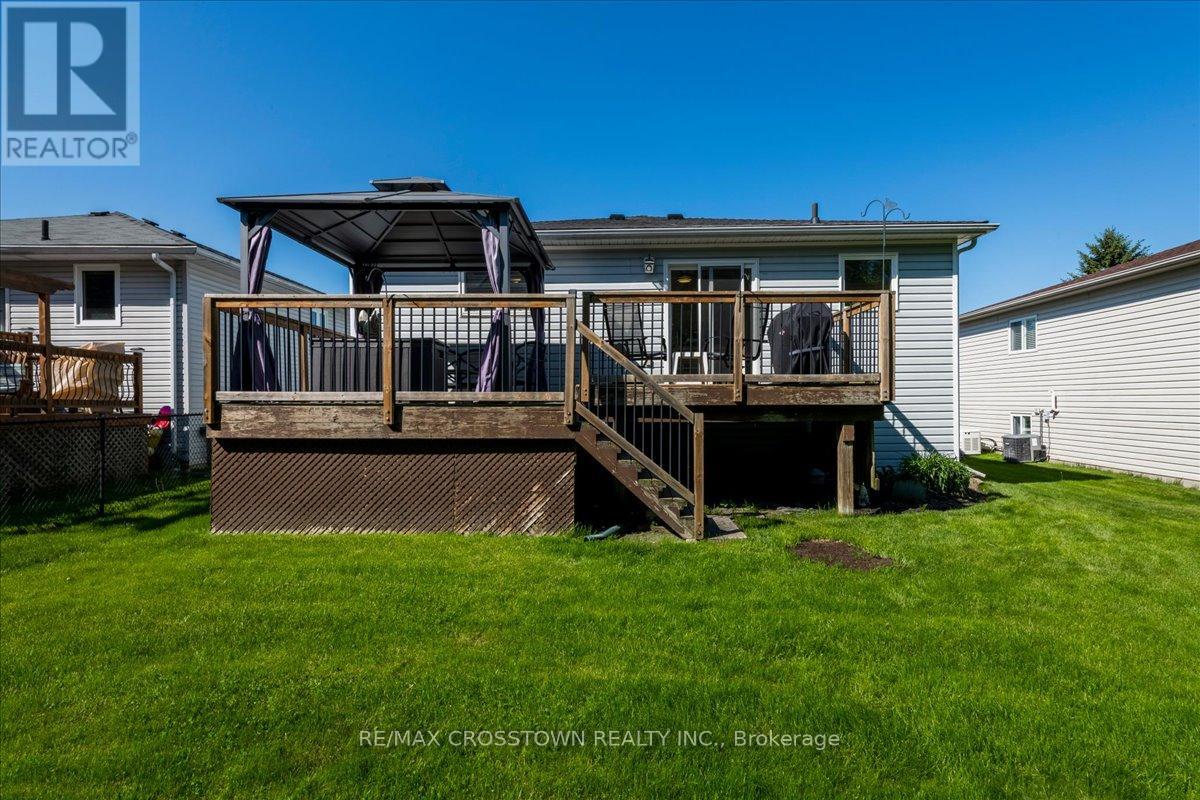 1170 ARNOLD STREET - 27