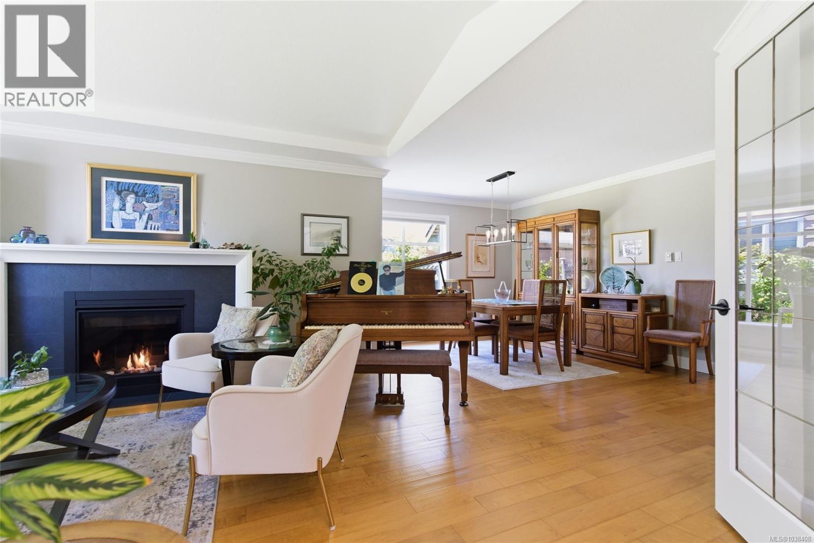 1000 Eaglecrest Dr - 23